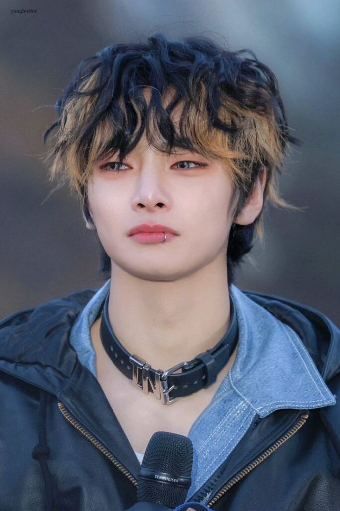 8 Style Icons Among K-Pop Idols You Should Follow to Stay Trendy 3 I.N Stray Kids
