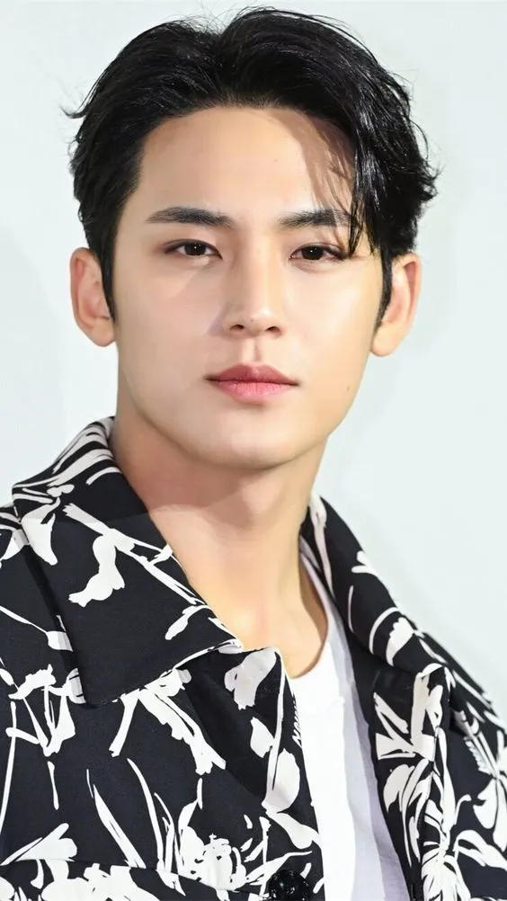 10 Unique Facts About SEVENTEEN Mingyu: CARAT’s Must Know 6 Facts About SEVENTEEN Mingyu