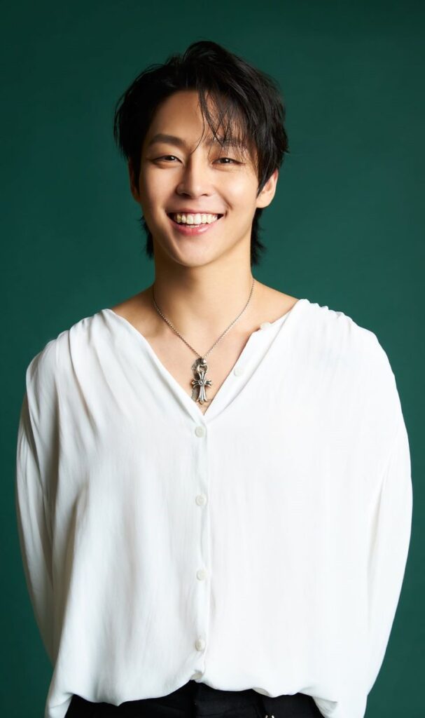 Meet The Rose Band Members: Kpop's Revolutionary Rock Group 3 Woosung The Rose