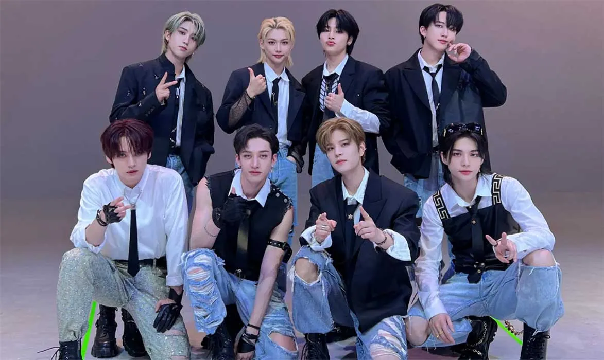 Stray Kids