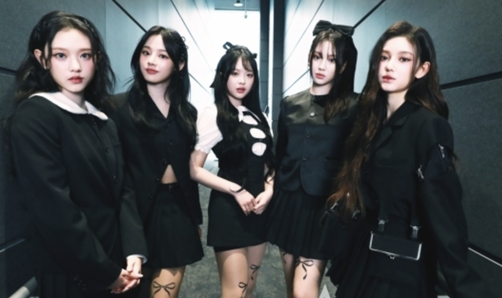 Court Orders NewJeans to Avoid Independent Entertainment Activities Without ADOR, Imposing 1 Billion KRW Penalty per Violation 1 NewJeans prohibited from independent entertainment activities without ADOR, court orders 1 billion KRW (approximately $730,000) penalty per violation