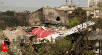 Air India Plane Crash: AI Pilot's Final Words 'Thrust Not Achieved... Falling... Mayday' | India News