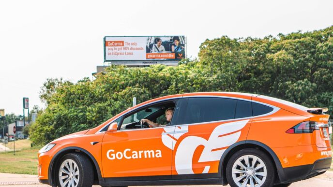 orange Carma car