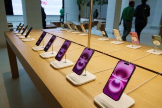Apple Reportedly Weighs Acquisition of Perplexity AI