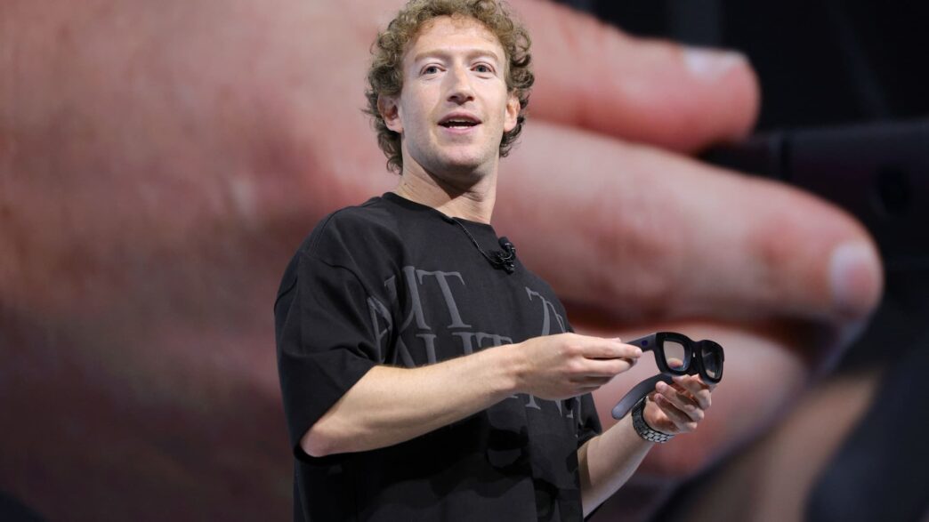 Zuckerberg’s Meta Must Succeed in AI Following Billions Invested in ‘Dream Team’