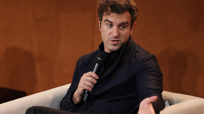 Airbnb CEO States AI Agents Are Not the Next Google