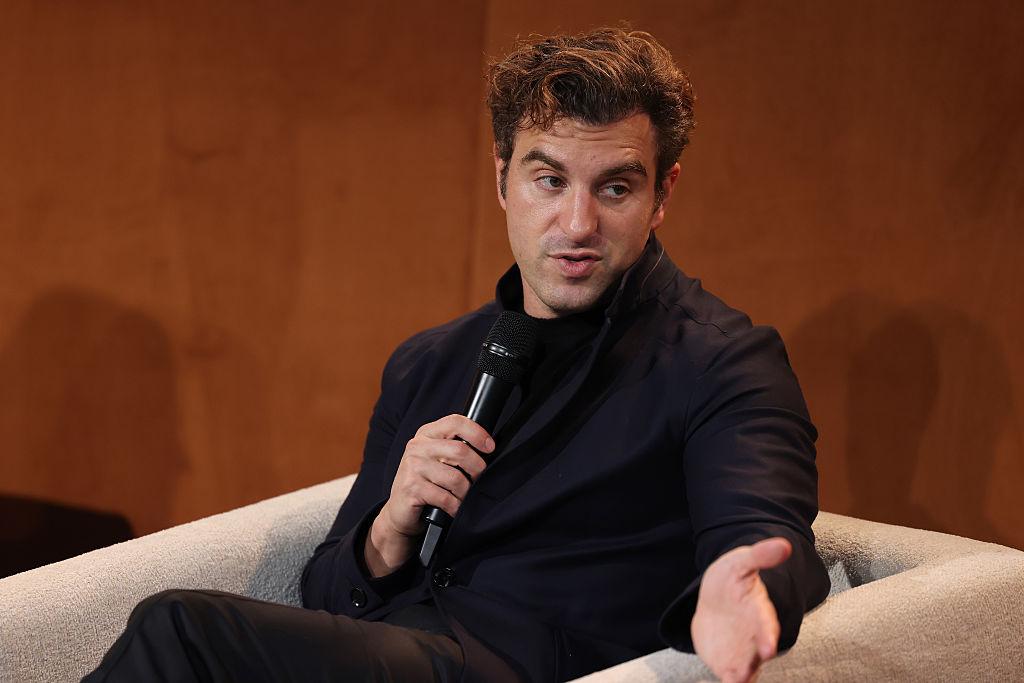 Airbnb CEO States AI Agents Are Not the Next Google
