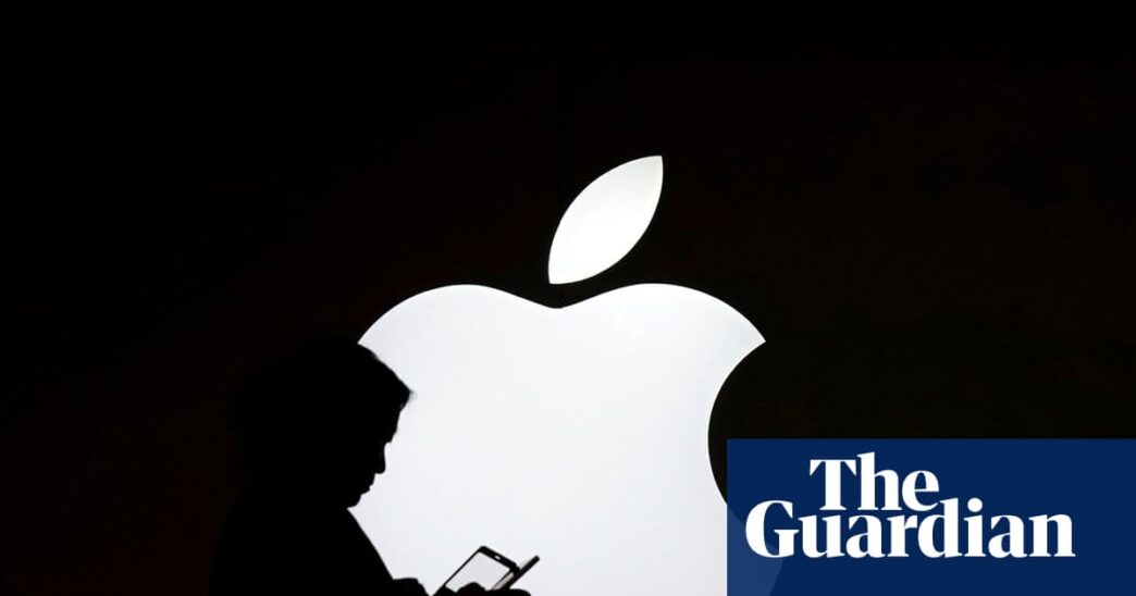 Apple Eases Wall Street Concerns Over China Challenges And AI Development Delays