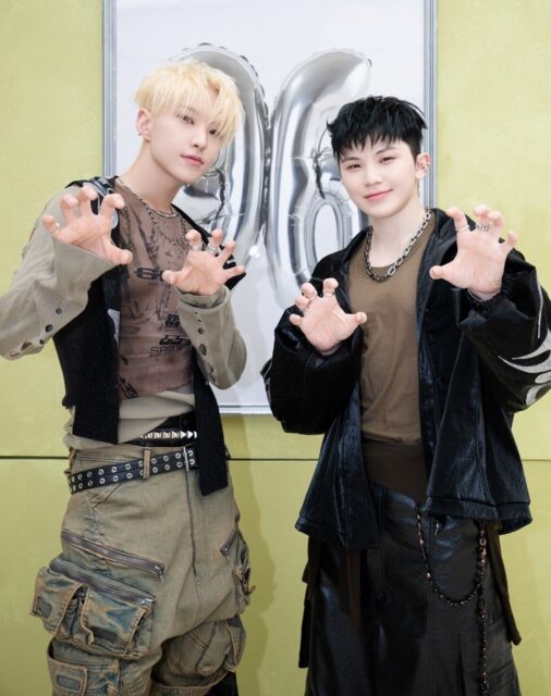 OT13 SEVENTEEN Gathers Again, Woozi and Hoshi Shock Fans with Military Haircuts 2 Hoshi and Woozi reunion
