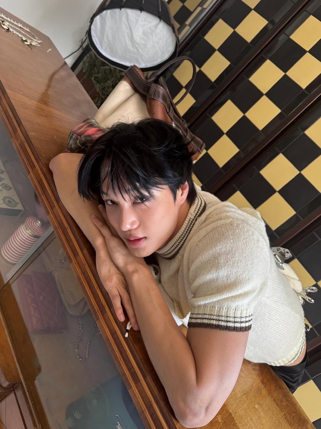 EXO's Kai Generates Diverse Responses With New Fan Gifts 2 Kai fan gift photo 2