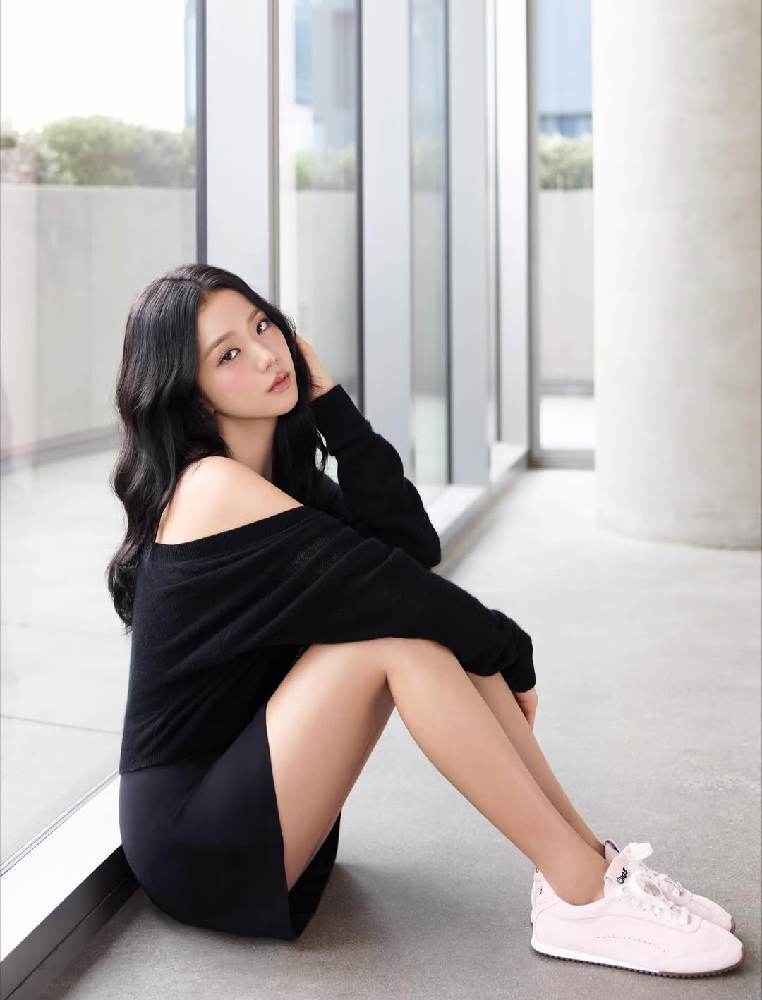 Jisoo Before Look