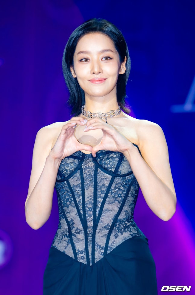 Cha Joo Young