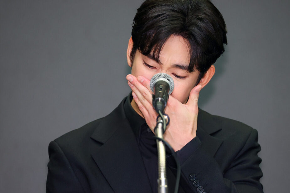 Actor Kim Soo Hyun Update One Year After Kim Sae Ron’s Passing Faces Harsh Criticism 3 Knock-Off series