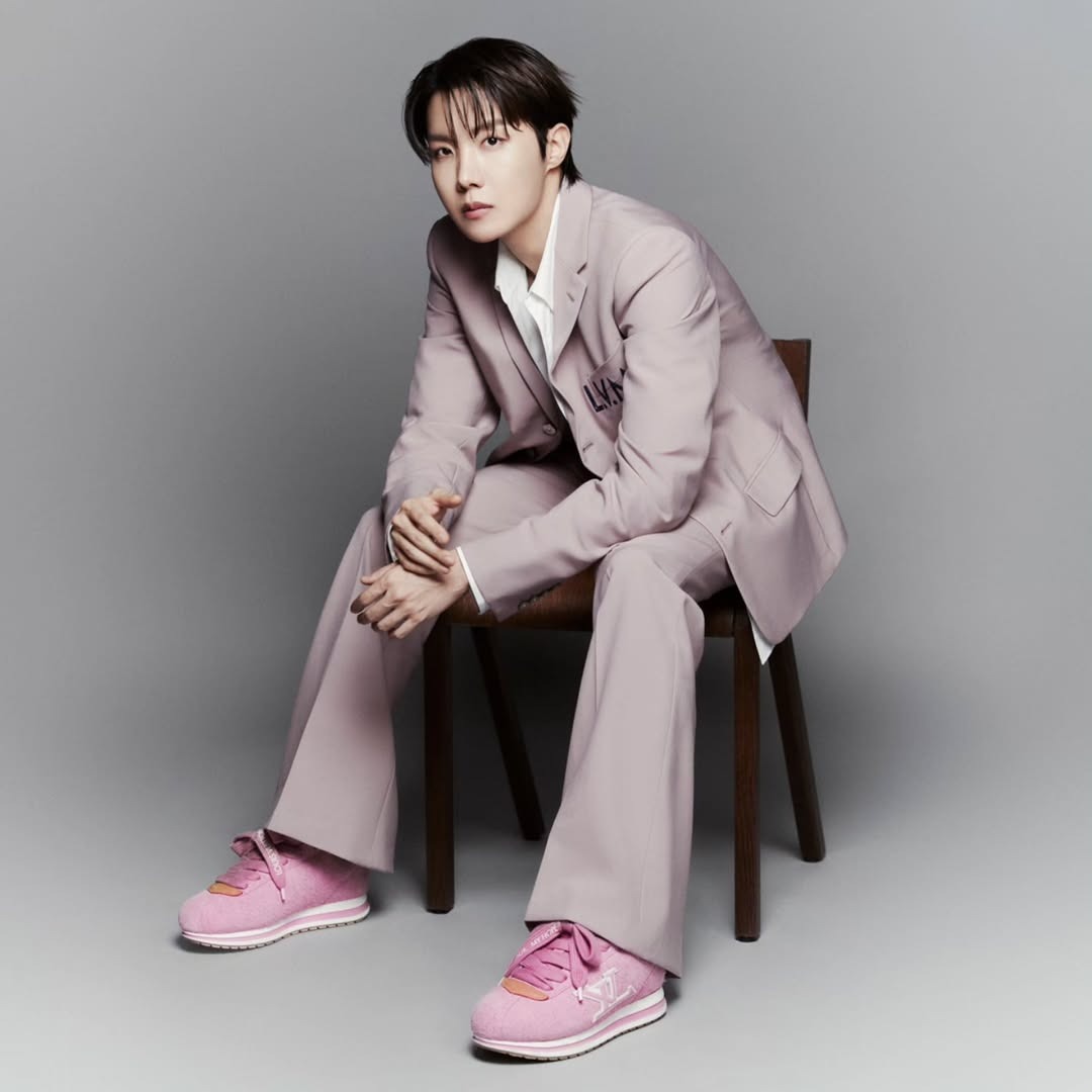 J-Hope Faces Backlash After Naming BTS’s Dream Stage 1 J-Hope | @uarmyhope/Instagram