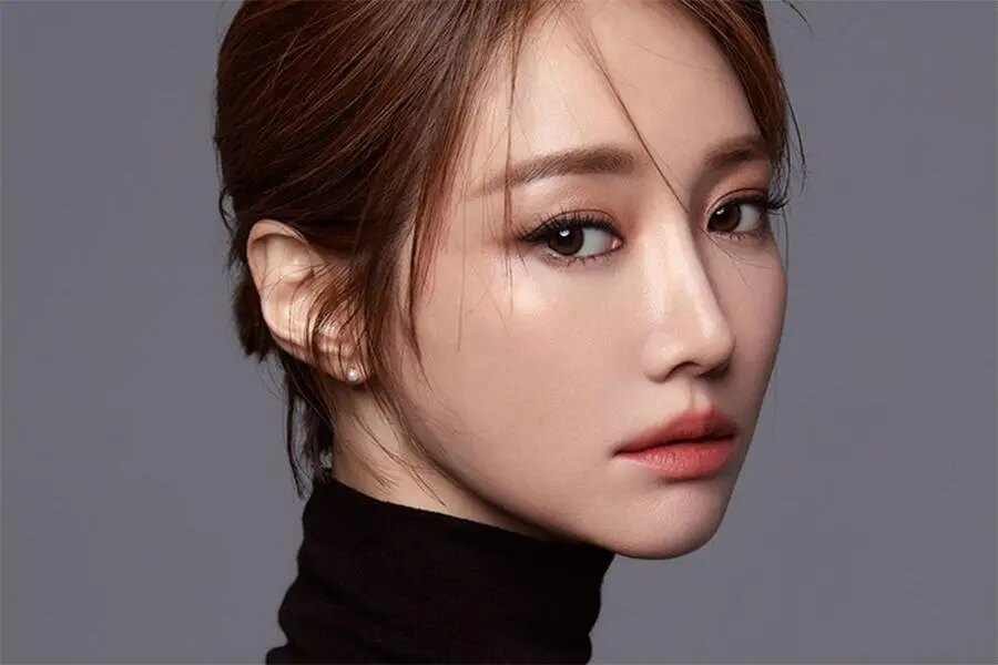 Leading K-Drama Star Reveals Unique Rapid Depuffing Technique 1 Go Joon Hee