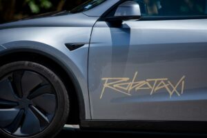 Federal Safety Regulators Take Notice of Tesla’s Robotaxis