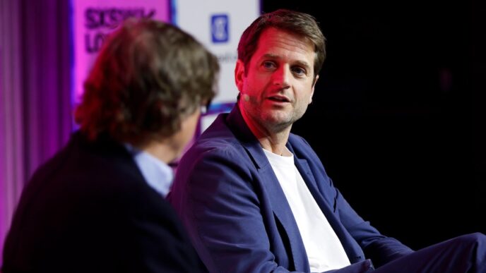 Klarna CEO Announces Human-Operated VIP Customer Service