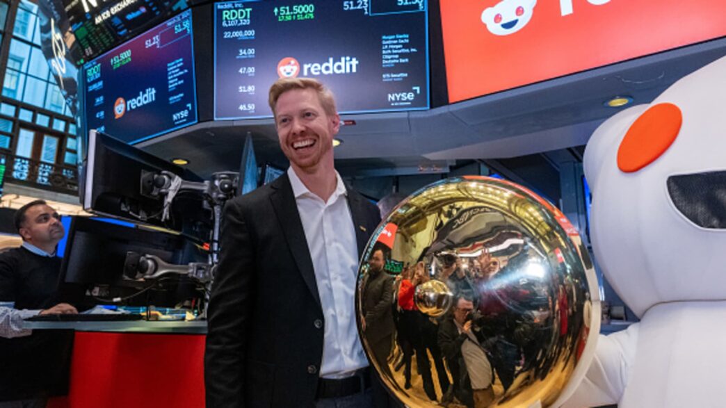 Reddit at 20: Protecting Data and Combating AI Using AI