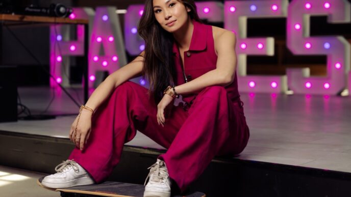 Scale AI Billionaire Lucy Guo, 30, Cautions on Pursuing Work-Life Balance: Consider Your Work Fit