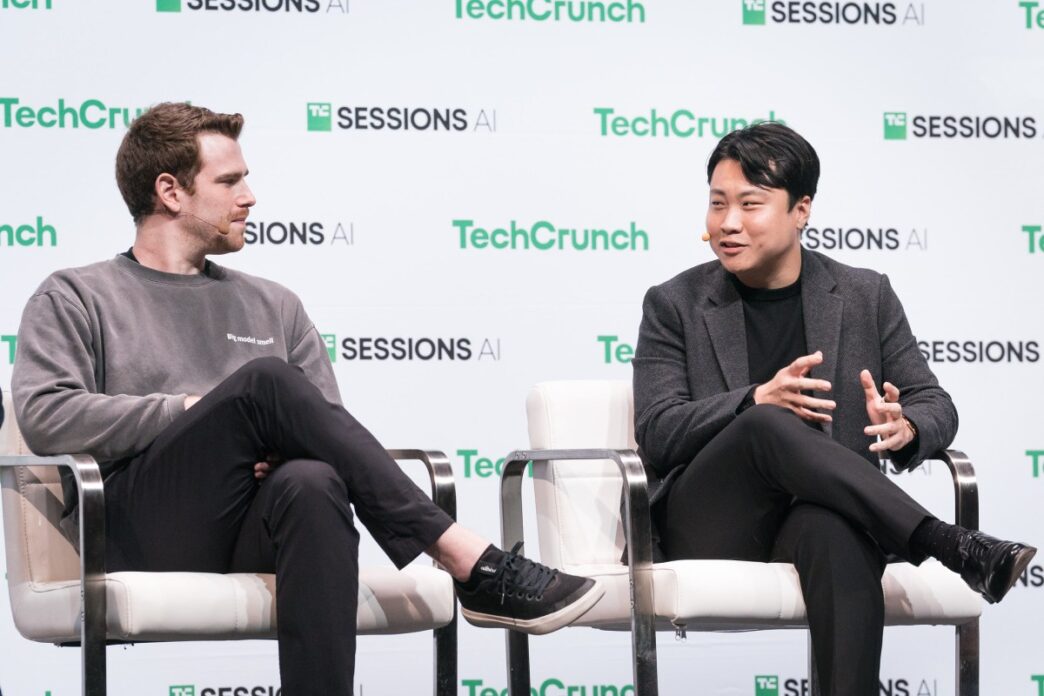Top Methods for Building on Foundation Models with DeepMind, Twelve Labs, and Amazon