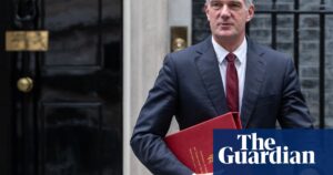 UK Workers Must Adopt AI or Face Falling Behind, Minister Warns | Artificial Intelligence (AI)