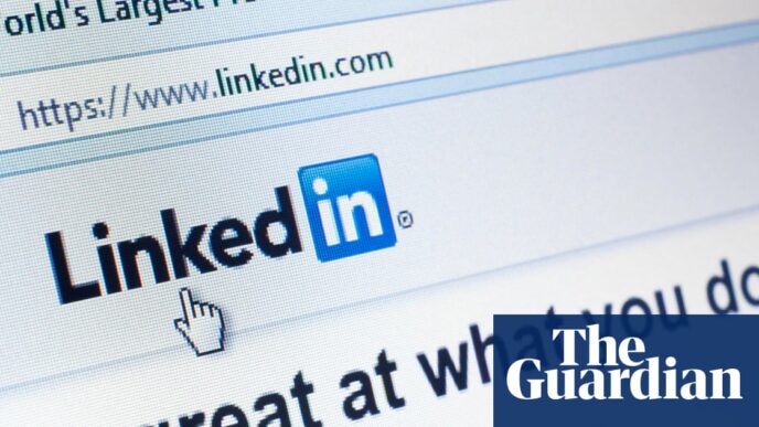 Graduates Reveal Job-Hunting Struggles Amid AI Impact After £90k Student Debt