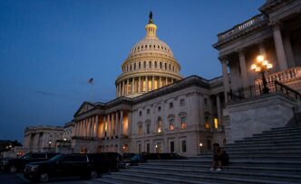 Senators Oppose Decade-Long Prohibition on State AI Rules