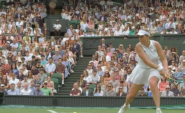 This ball from Sonay Kartal was not called out as HawkEye line judge malfunctioned on Sunday